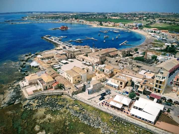 Готель Casa Maritri Locazione Turistica Марцамемі Екстер'єр фото